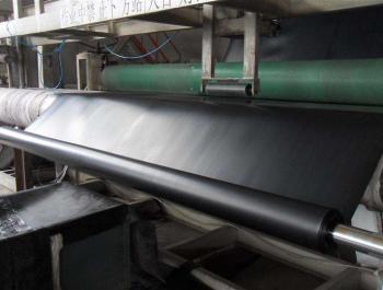 土工膜設(shè)備